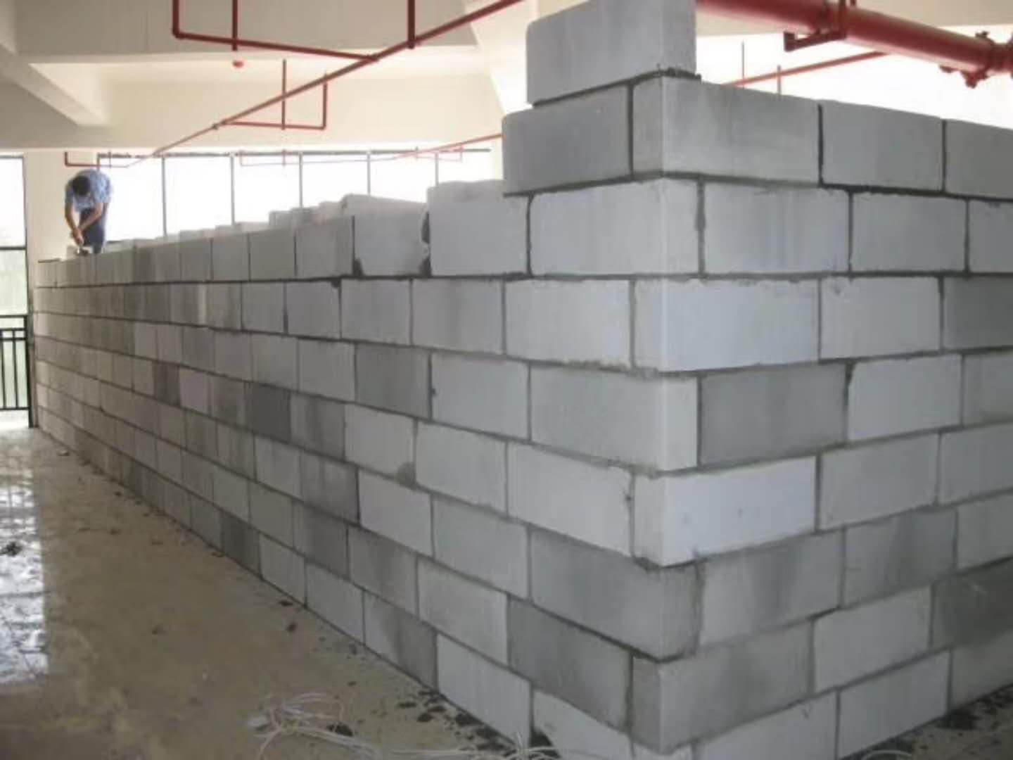 甬高蒸压加气混凝土砌块承重墙静力和抗震性能的研究